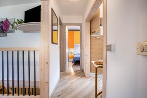 2 dormitorios, tabla de planchar con plancha, wifi gratis y ropa de cama