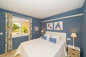 3 camere, ferro/asse da stiro, Wi-Fi gratuito, lenzuola