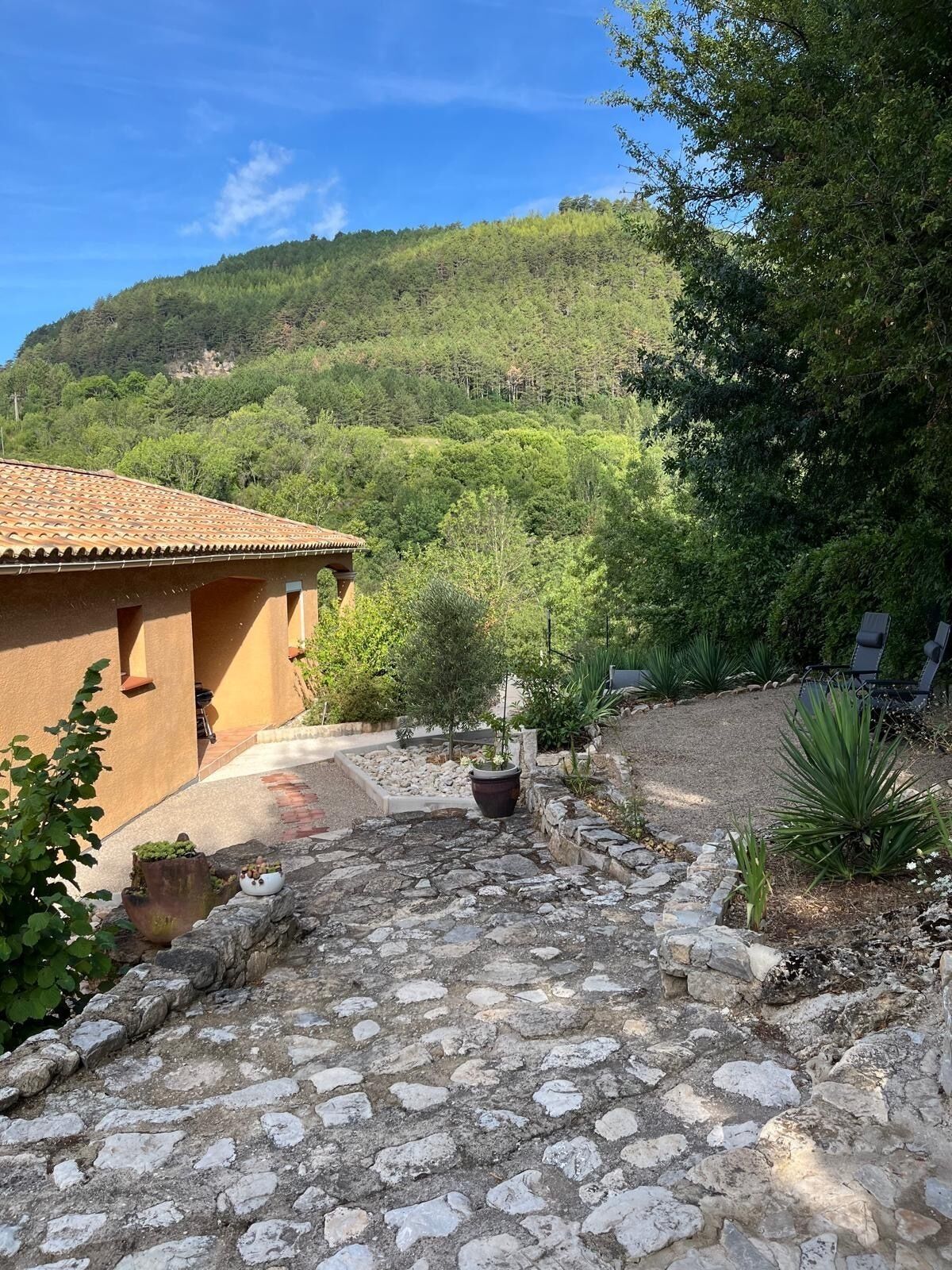 Enceinte de l’hébergement