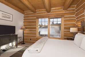 4 soverom, strykejern/-brett, wi-fi (inkludert) og sengetøy