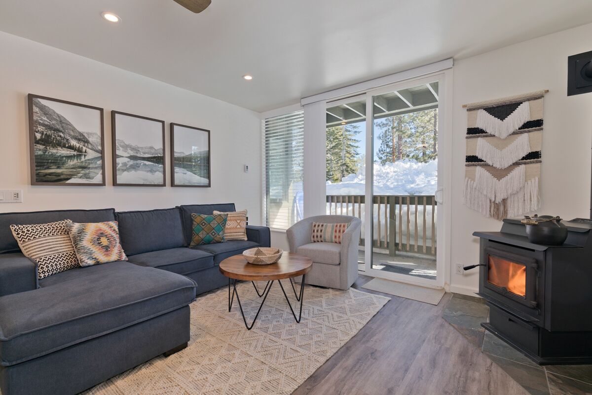 Modern Contemporary Condo with Mountain Views