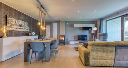 Le Logis des Haan - Gîte 7 persons 10 km from Bastogne