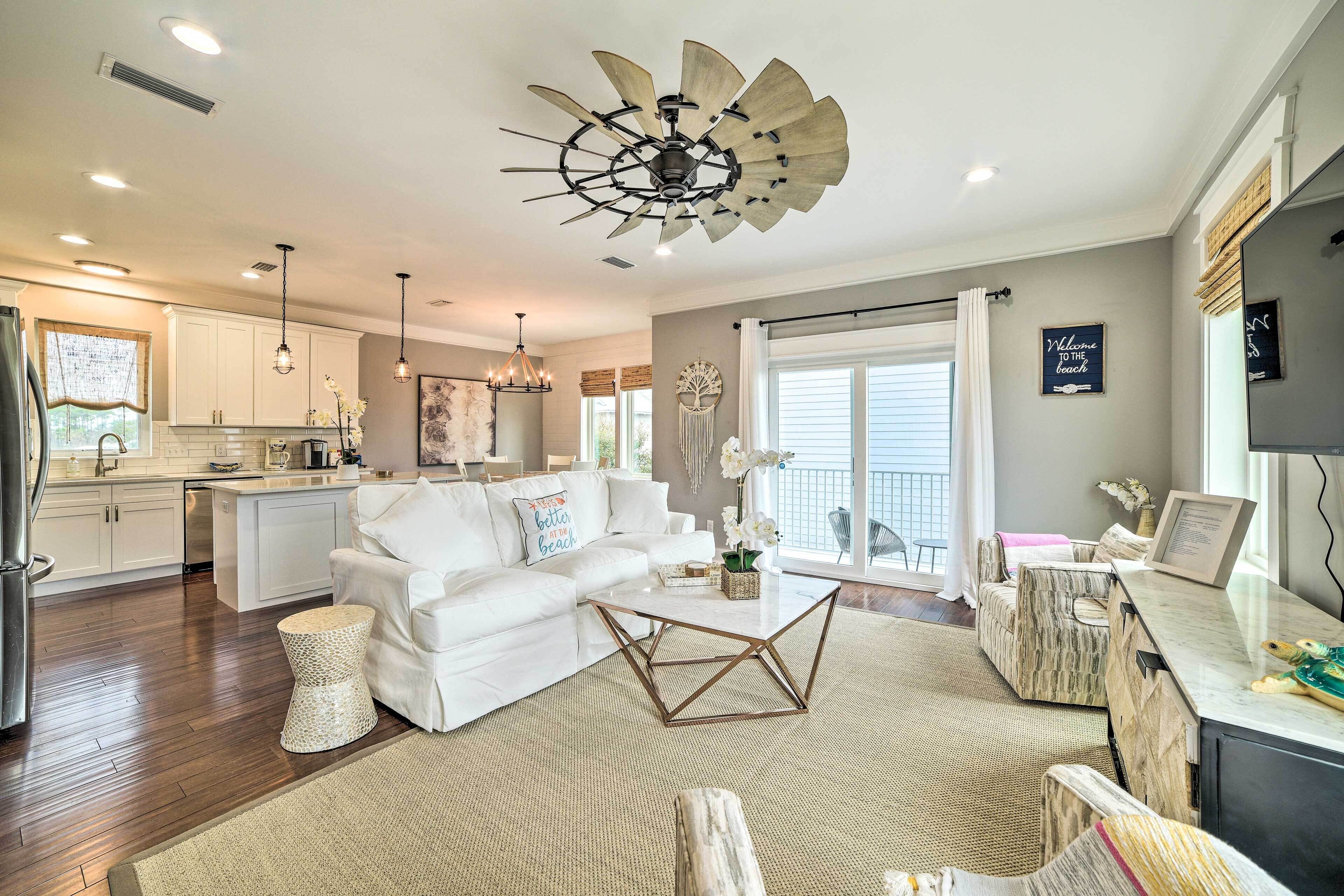 Beach Retreat w/ Rooftop Deck, Walk to Beach!