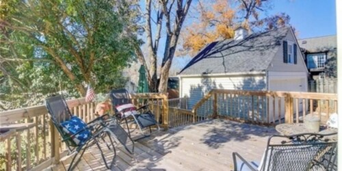 Luxurious Cape Cod in Emerywood - Minutes to Furniture Market & HP University