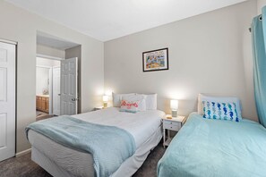 2 bedrooms, iron/ironing board, free WiFi, bed sheets
