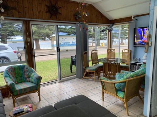 Family Friendly Shack with Bay Views