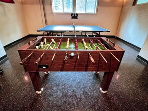 Spielezimmer