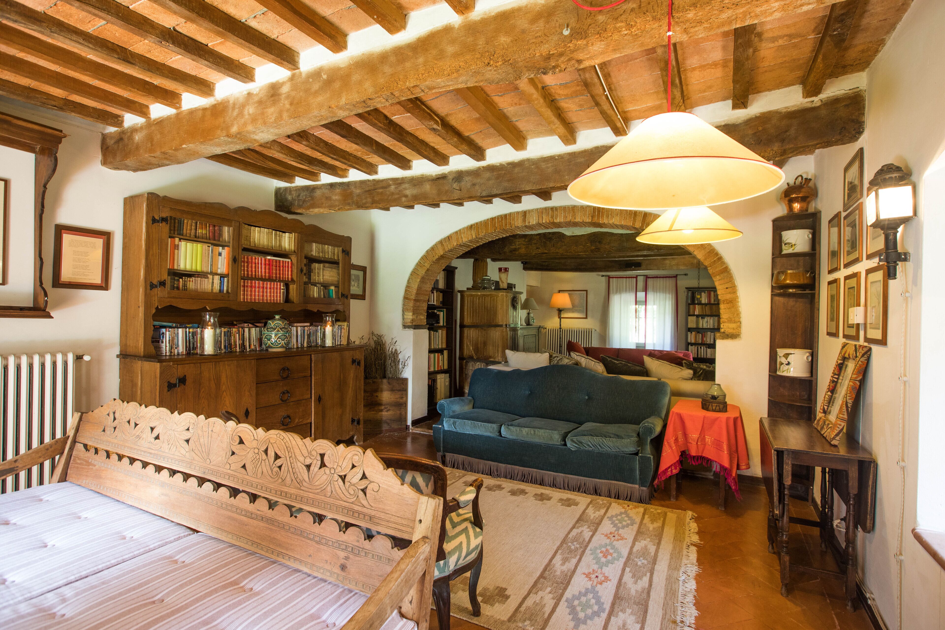 Country house, a stone farmhouse, completely independent, with a private pool.