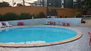 Piscine extérieure