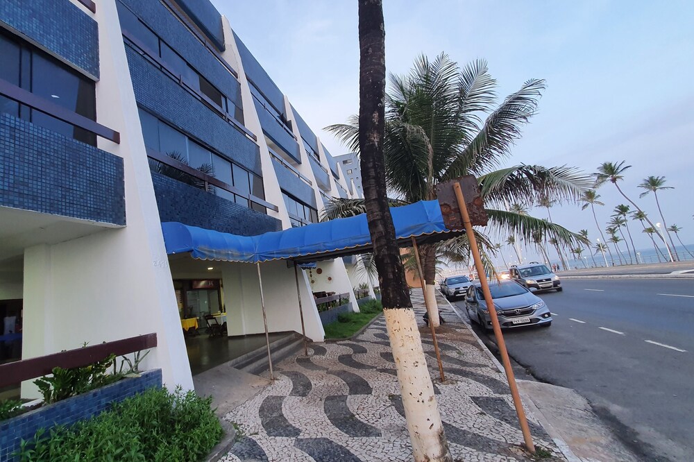 Flat Jardim de Alah - Armação beachfront