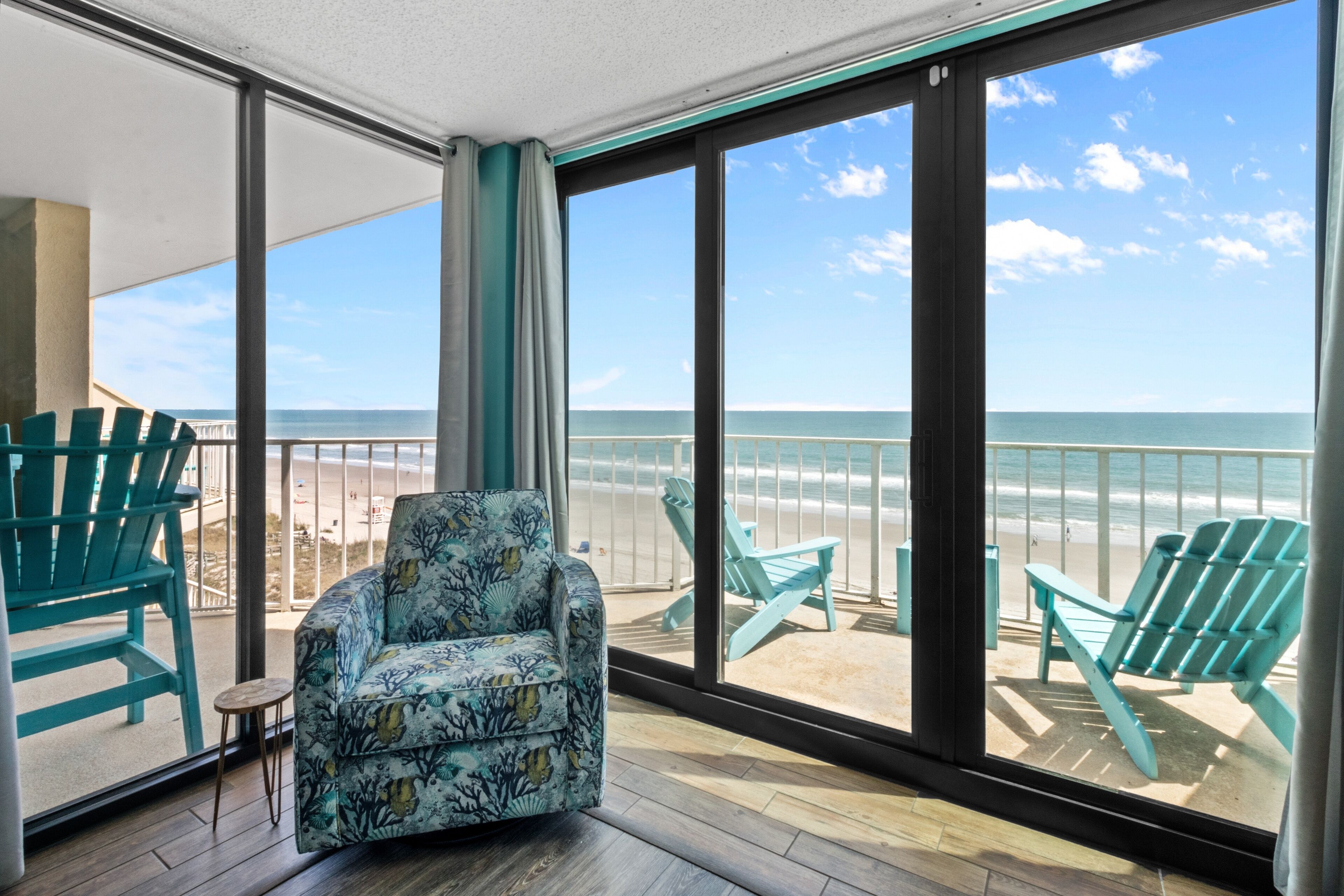 Condo, 3 Bedrooms | Interior