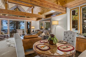 Dining - Magnificent 2-bedroom, 2-bath lakefront complex (Incline Village)