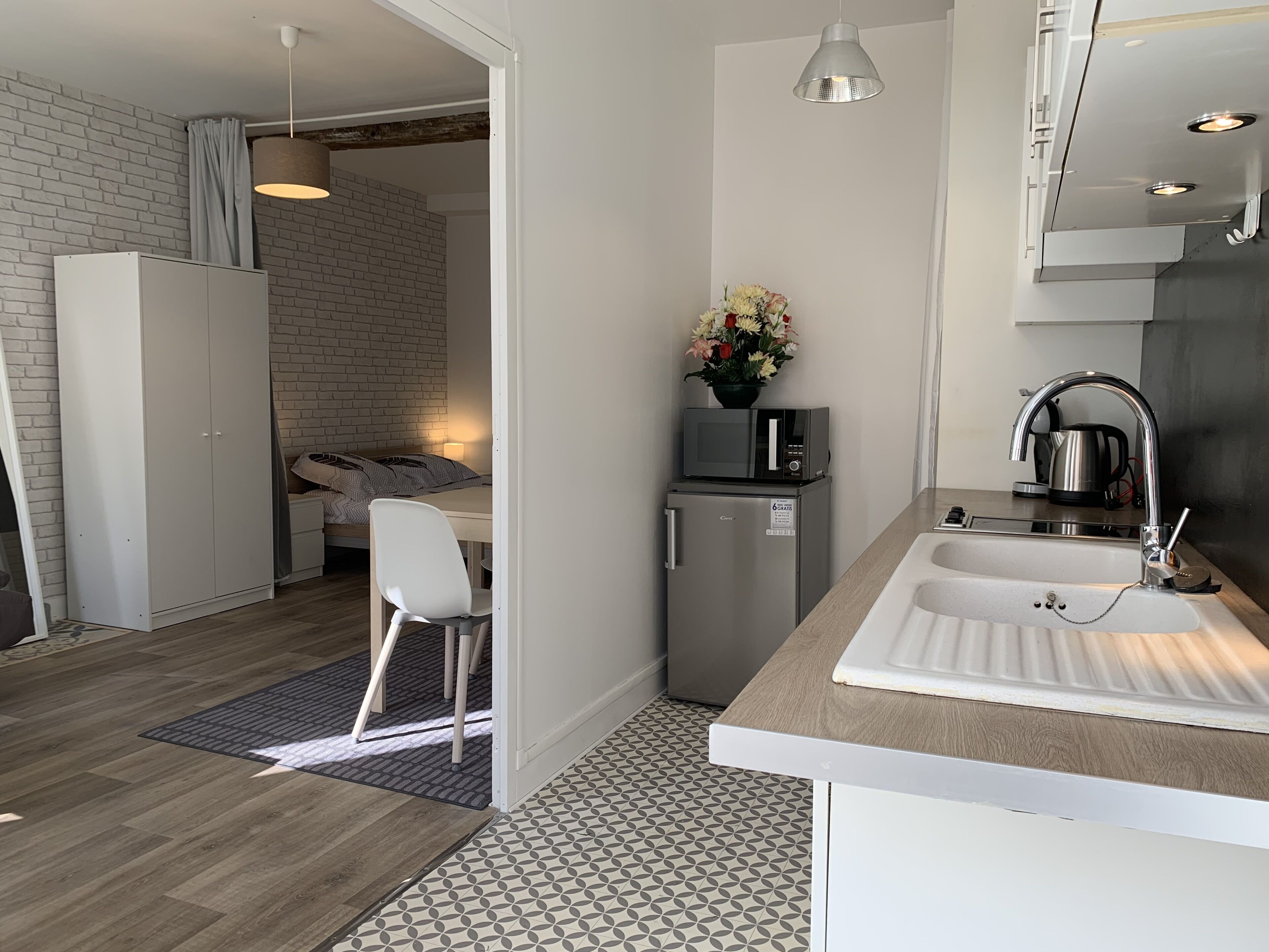 Superb spacious apartment suitable for teleworking