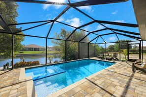 Beheizter Pool
