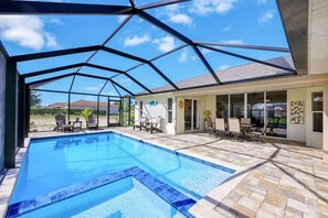 Beheizter Pool