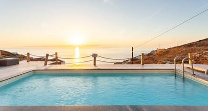 Live in Blue Breeze - Private pool & 180° Seaview