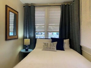 3 quartos, berço de viagem, Wi-Fi, roupa de cama