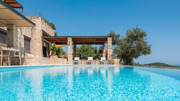 Outdoor pool - Stylish, villa close to the beach with ocean view. (Stalos)