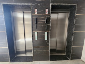 Elevator