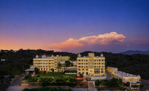 Mewar Palace Luxury Resort & Private Pool Villas - Udaipur