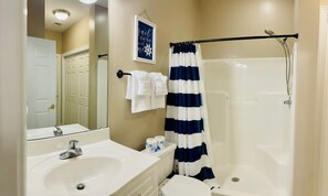 Badewanne, Haartrockner
