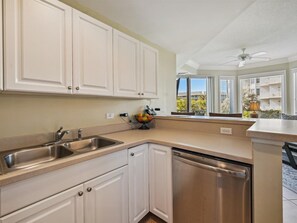 Fridge, microwave, oven, dishwasher - 2104 SeaCrest ~ Steps to the Beach | Pool Bar | Walk to Downtown! (Hilton Head Island)