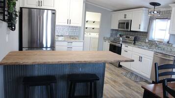 Fridge, microwave, oven, dishwasher