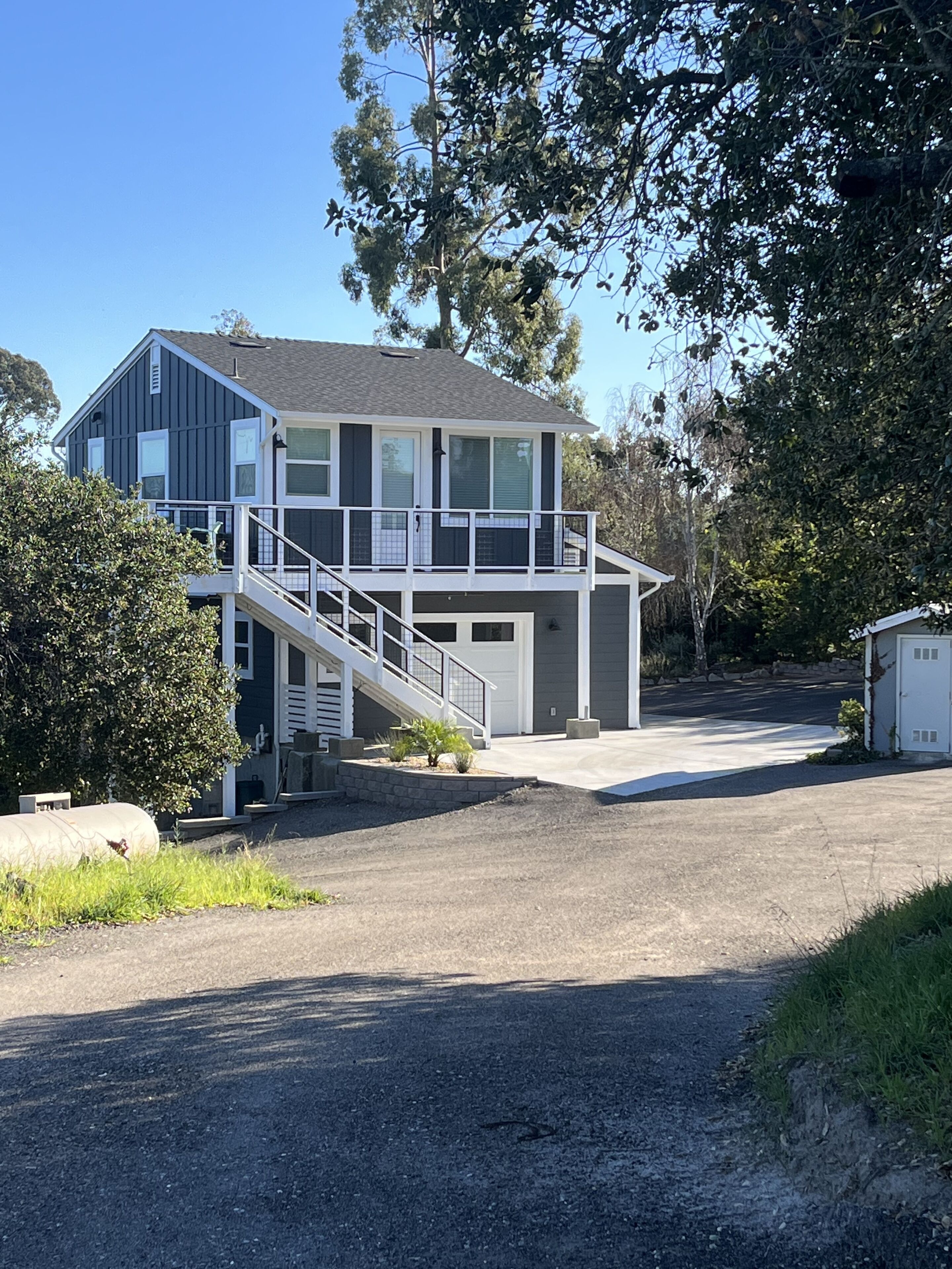 The Stagecoach Retreat ~ nestled on 2.5 acres of SLO wine country! 