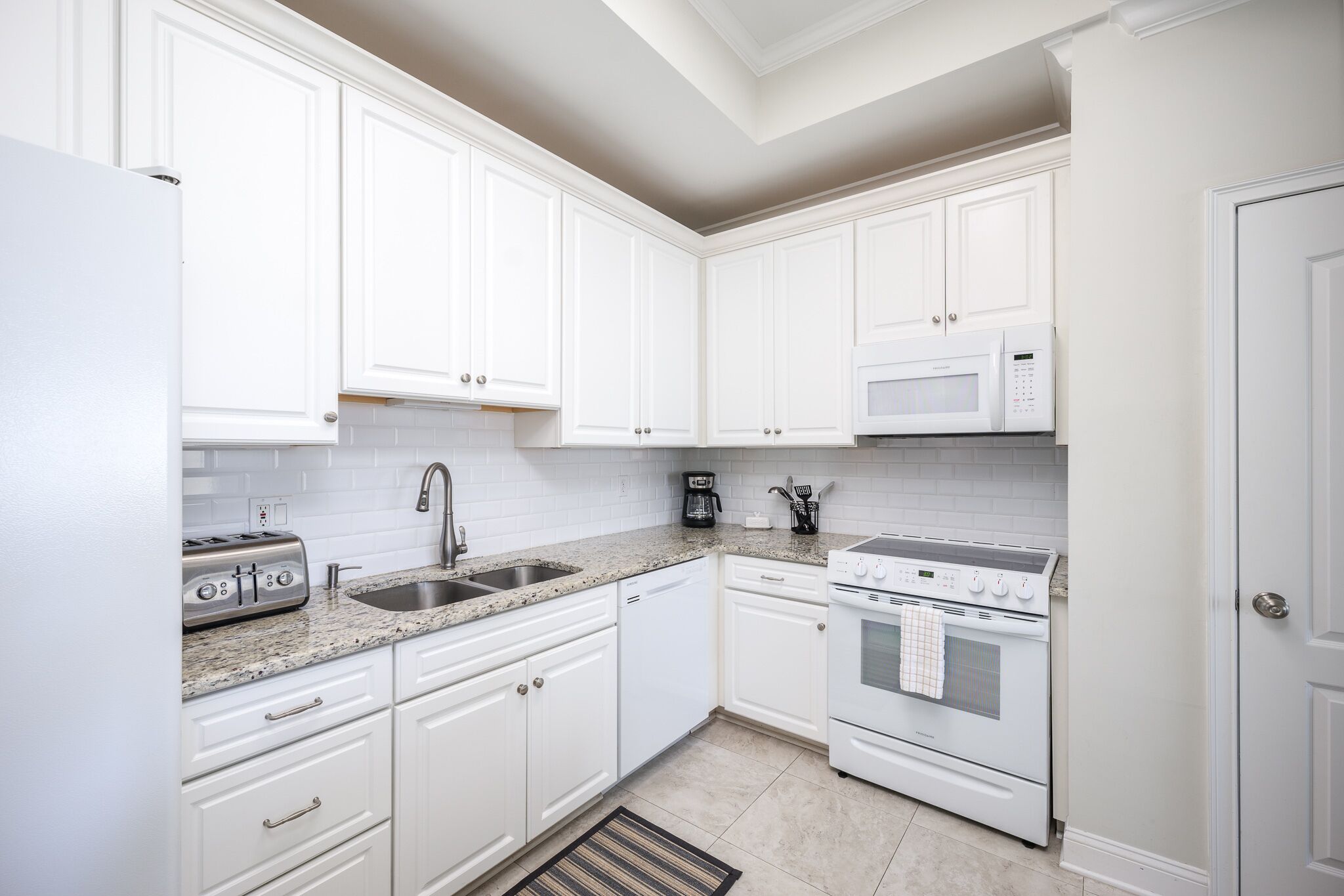 Beaches n Fairways | Pool, Golf, Walk to Beach