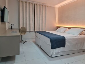 Individually furnished, desk, laptop workspace, blackout curtains - HOTEL AVEIRO (Parnaíba)