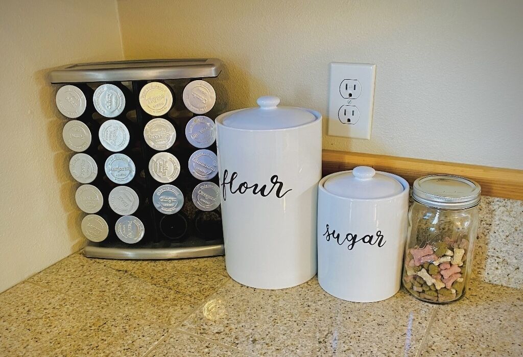 Entire Studio Apartment - close to town but in rural setting