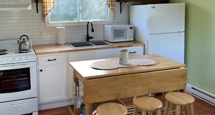 Hilltop Cottage