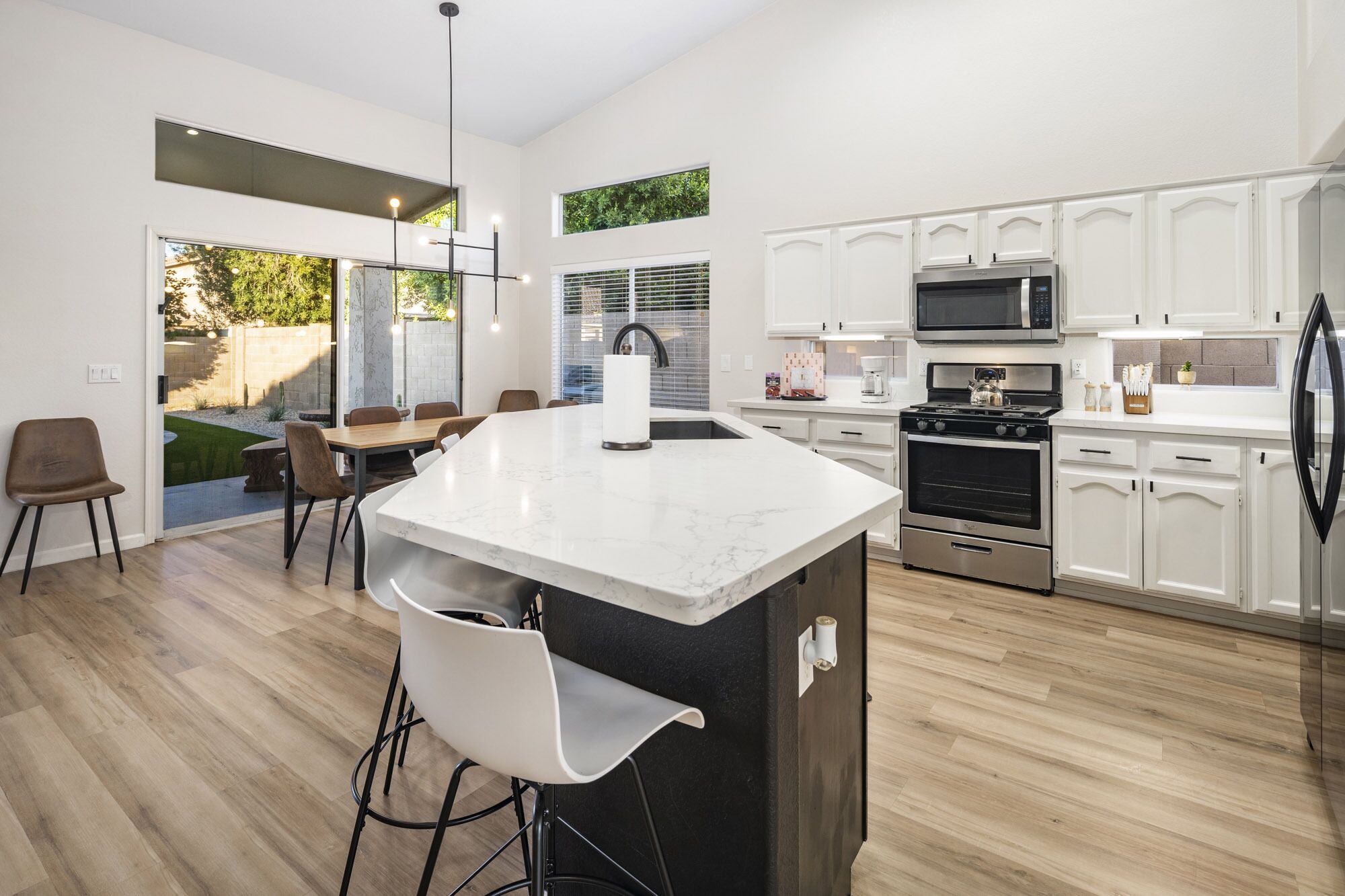 Gilbert Home - about 1 Mile from Historical Downtown Gilbert!