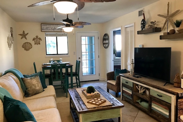 リビング エリア