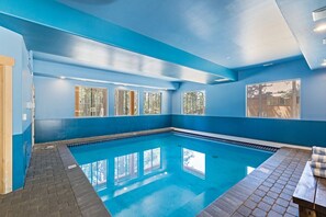 Sisäuima-allas, lämmitetty uima-allas