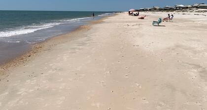 Welcome to Beach Paradise!