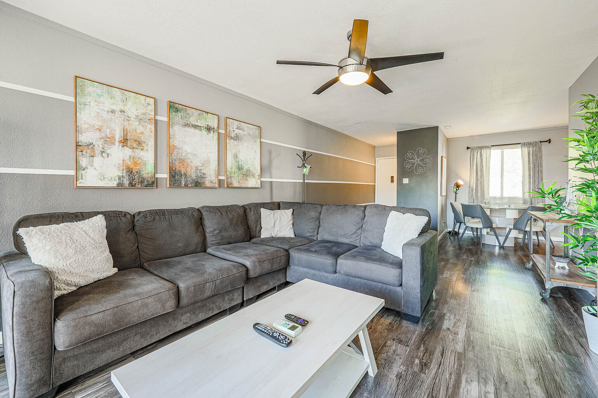 Beyond Lovely Old Town Condo w/ POOL!