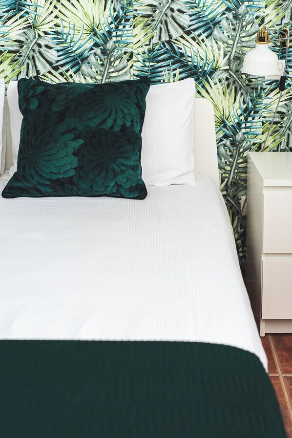 2 chambres, fer et planche à repasser, Wi-Fi, draps fournis