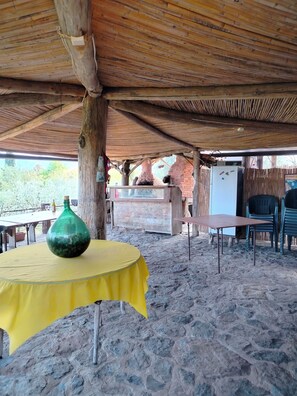 Outdoor dining - Rural house (Bari Sardo)