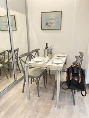 Dining - A Skip Away from the Acropolis Museum - Athenian Homes (Athens)