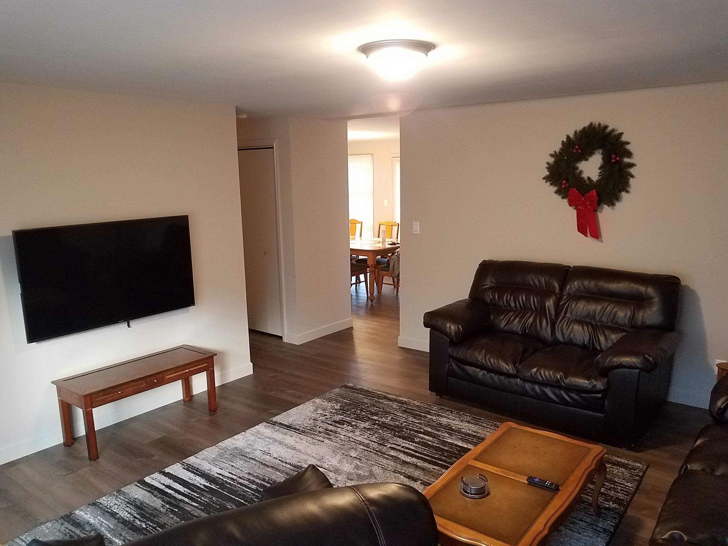 Suburban house, quiet safe neighborhood, centrally located