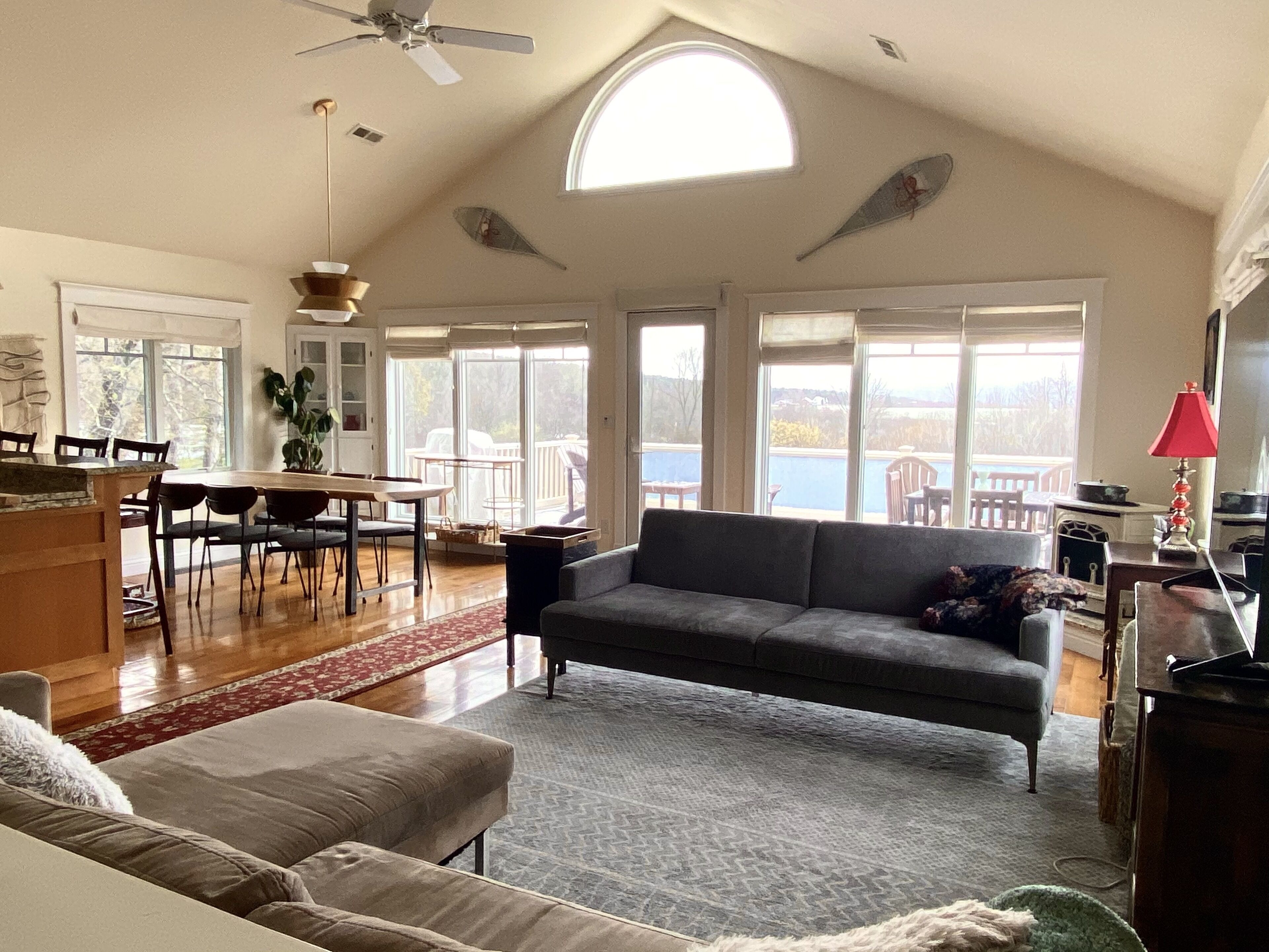 Private Oasis with Mountain Views