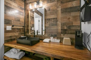 Signature Room, 2 Queen Beds | Bathroom | Hair dryer, towels, soap, shampoo