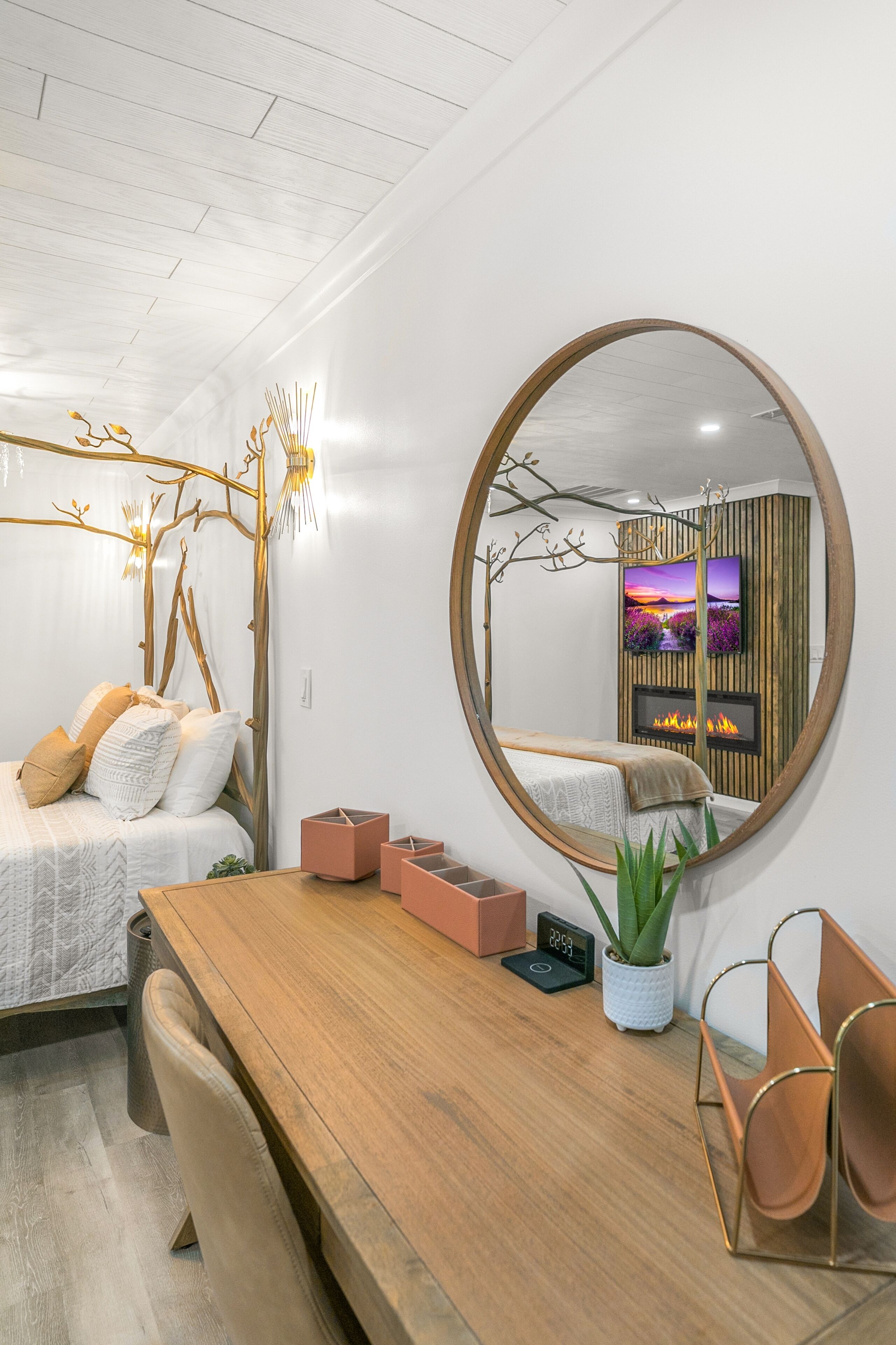 Executive Room | Desk, soundproofing, free WiFi, bed sheets