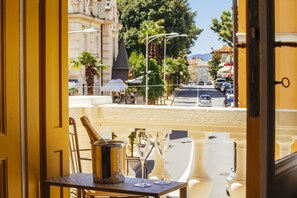 Outdoor dining - Premium Apartment Villa Herkules 4+2 (Opatija)