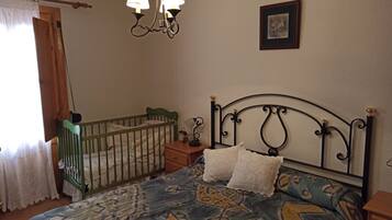 6 chambres, Wi-Fi gratuit, draps fournis