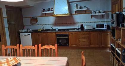 House Mercedes Puertomingalvo
