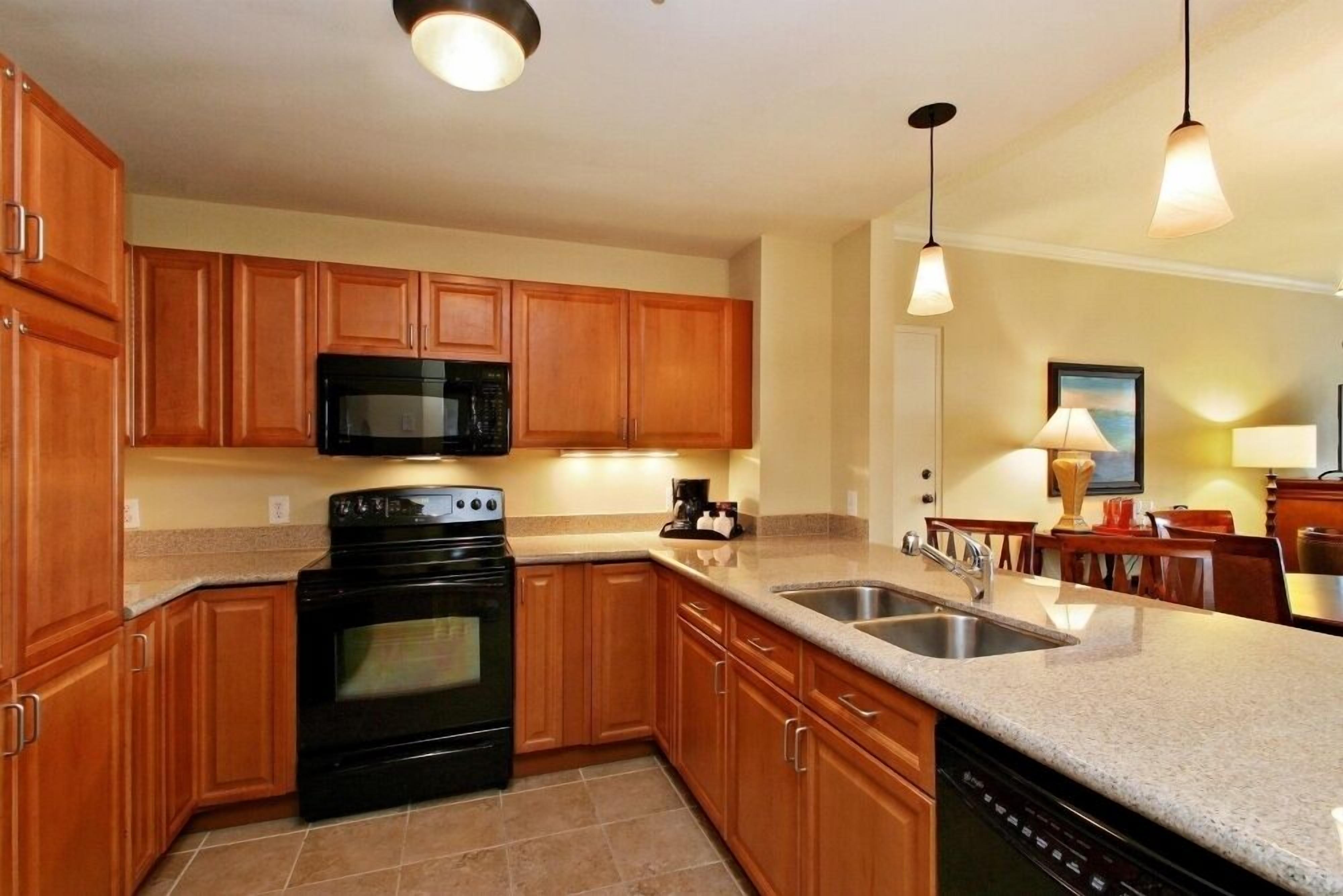 Myrtle Beach Vibrant 2BR Condo with Pool at Marina Inn