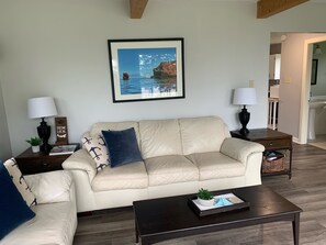 Smart TV, books, video library