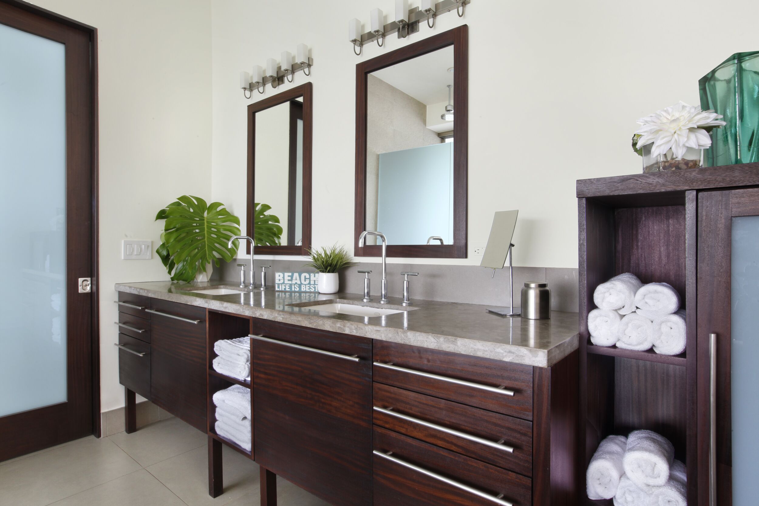 Breathtaking Oceanfront Suite @ Kalapaki Bay